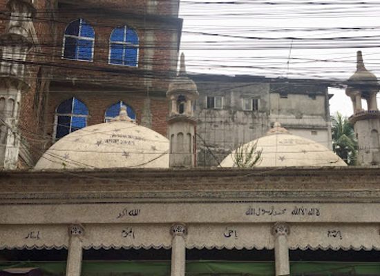 bangladesh/southern-bengal/landmark/binat-bibi-masjid