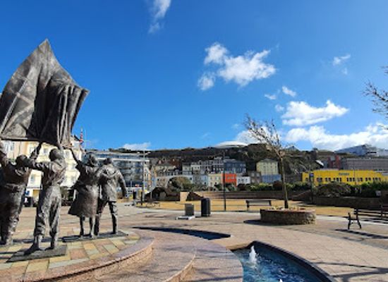 jersey/st-helier/landmark/liberation-square