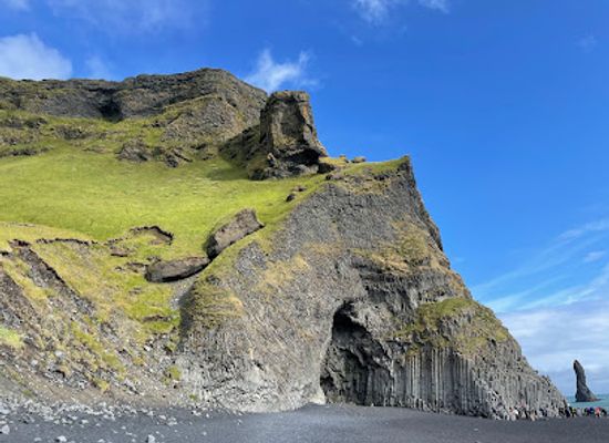 iceland/vik/landmark/halsanefshellir-cave