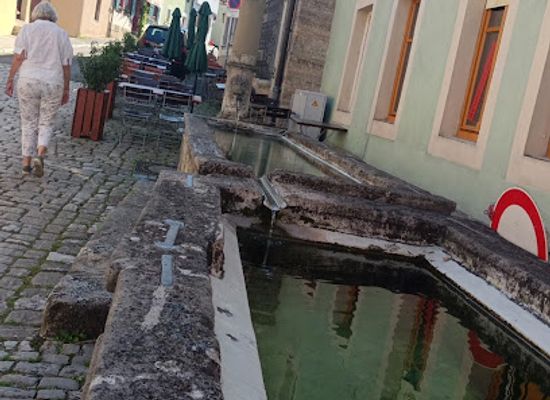 germany/rothenburg-ob-der-tauber/landmark/schwarzadler-brunnen
