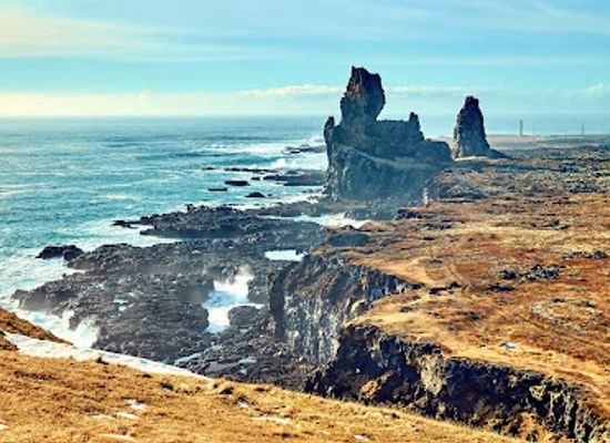 iceland/snafellsbar-area/landmark/londrangar-view-point