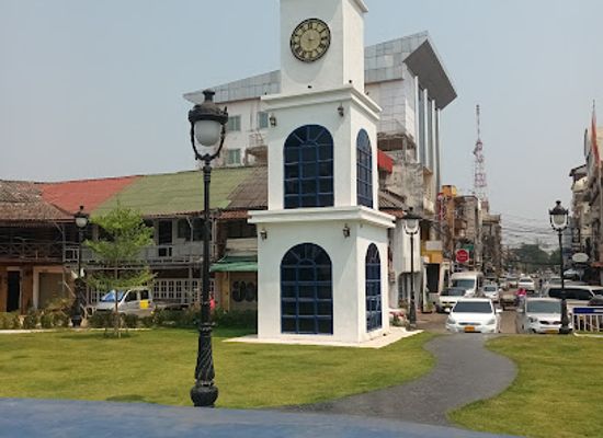 laos/vientiane/landmark/nam-phou-fountain