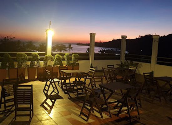philippines/bicol-region/landmark/paliza-del-rio-tourist-inn