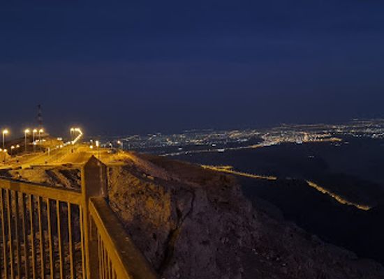 united-arab-emirates/jebel-hafeet/landmark/jabal-hafeet-parking-lot