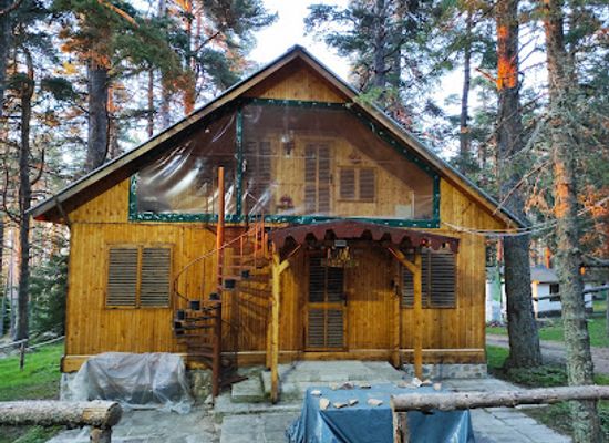 bulgaria/rhodope-mountains/landmark/hizha-varhovrah