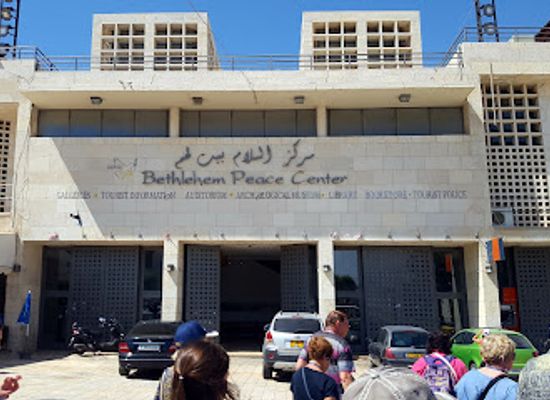 israel/bethlehem/landmark/holy-land-souvenirs-bethlehem-since-1903
