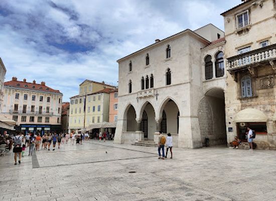 croatia/split/landmark/karepic-palace