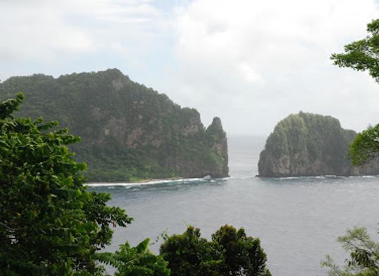 american-samoa/leone/landmark/vai-ava-strait-national-natural-landmark