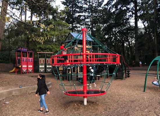 washington/bellevue/wilburton/landmark/wilburton-hill-park-trailhead