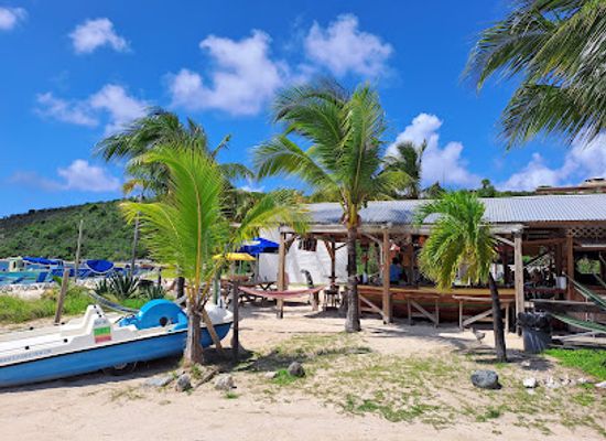 anguilla/maundays-bay/landmark/elvis-beach-bar