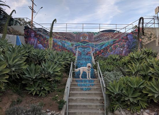 california/los-angeles-county/landmark/hoover-walk
