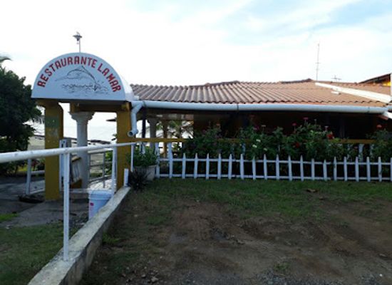 panama/las-tablas/landmark/playa-las-comadres