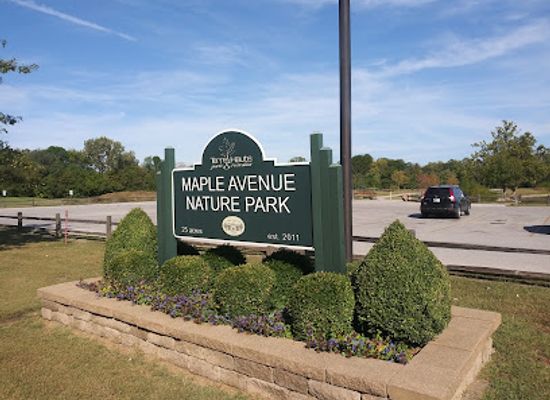 indiana/terre-haute/landmark/maple-avenue-nature-park