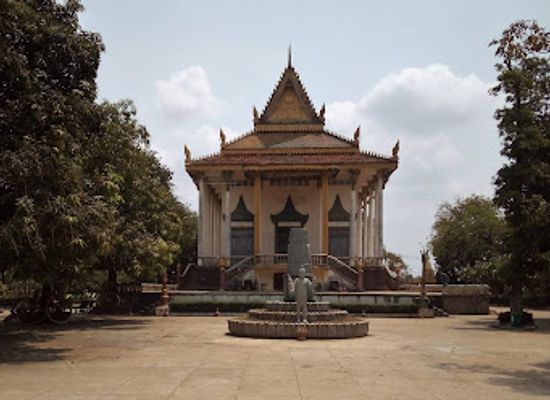 cambodia/kratie-province/landmark/phnom-sambok-pagoda