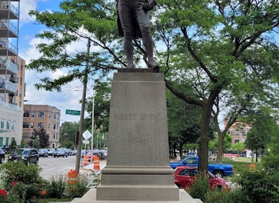 wisconsin/milwaukee/landmark/burns-commons