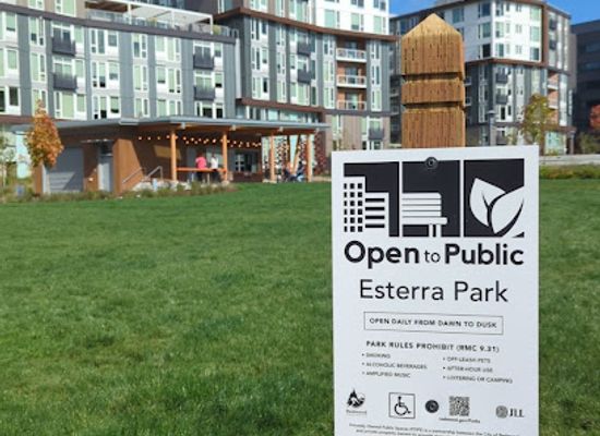washington/redmond/landmark/esterra-park