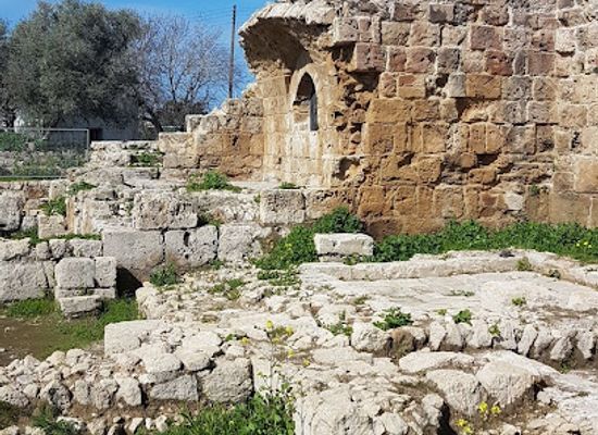 cyprus/paphos/landmark/agia-solomoni-catacomb