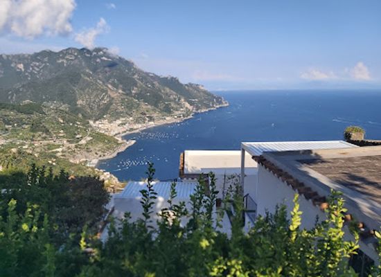 italy/ravello/landmark/villa-eva