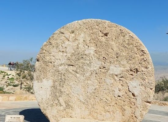 jordan/madaba/landmark/mount-nebo-handcraft-center