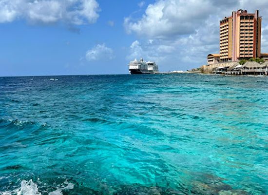 curacao/piscadera/landmark/punda-beach-curazao-playa-marichi