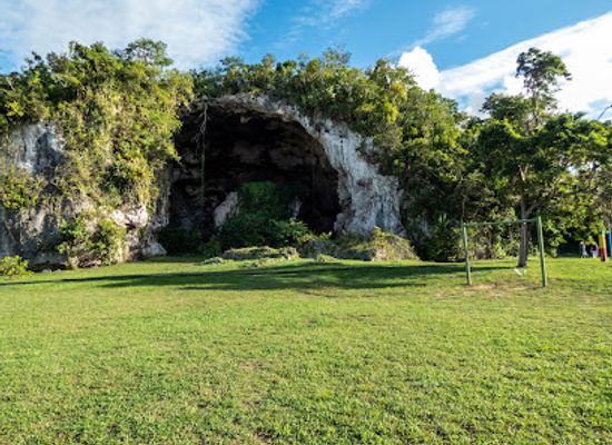 puerto-rico/el-yunque-national-forest/landmark/parque-historico-cueva-maria-de-la-cruz