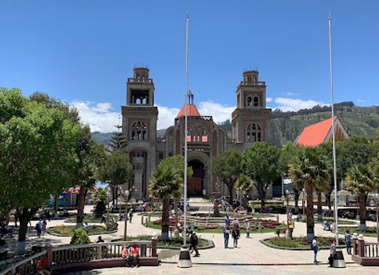 peru/huaraz-region/landmark/main-square-of-huaraz
