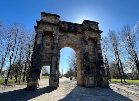 united-kingdom/lanarkshire/landmark/mclennan-arch