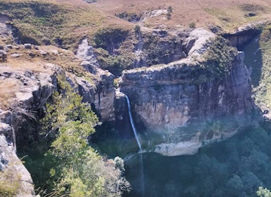 south-africa/royal-natal-national-park/landmark/gudu-falls