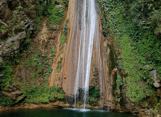 nepal/mahakali-zone/landmark/evergreen-waterfall