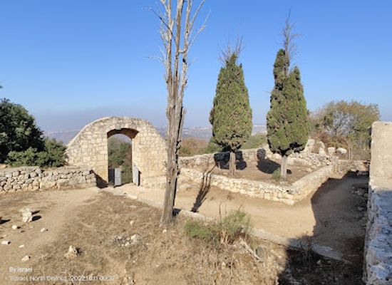 israel/jordan-valley/landmark/crusader-period-tower-and-walls