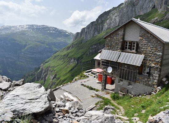 switzerland/glarus/landmark/glarnischhutte-sac