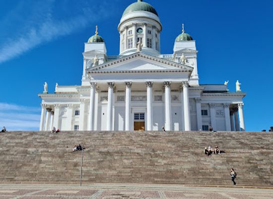 finland/uusimaa/landmark/senate-square