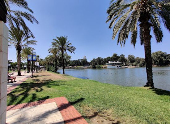 israel/ramat-gan/landmark/golda