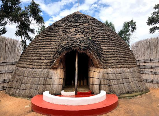 rwanda/southern-province/landmark/king-s-palace-museum