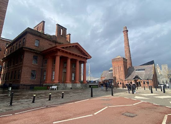 united-kingdom/liverpool/landmark/the-dock-traffic-office-liverpool
