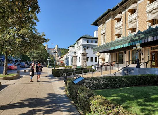 arkansas/hot-springs/landmark/quapaw-baths-spa