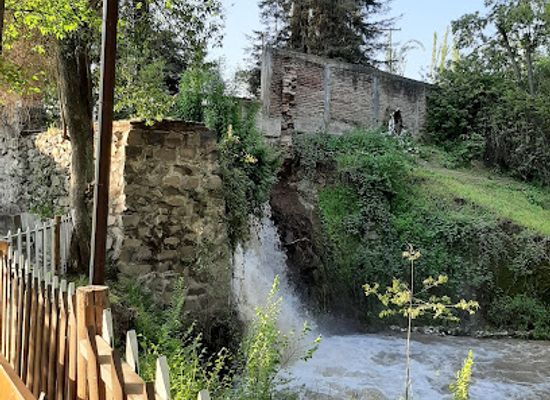 chile/o-higgins-region/landmark/cascada-la-compania