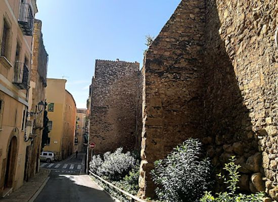 spain/tarragona/landmark/muralla-romana-de-tarragona
