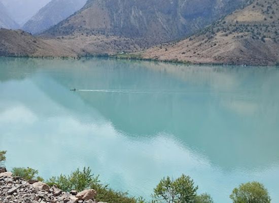 tajikistan/iskanderkul-lake/landmark/kuli-iskandarkul