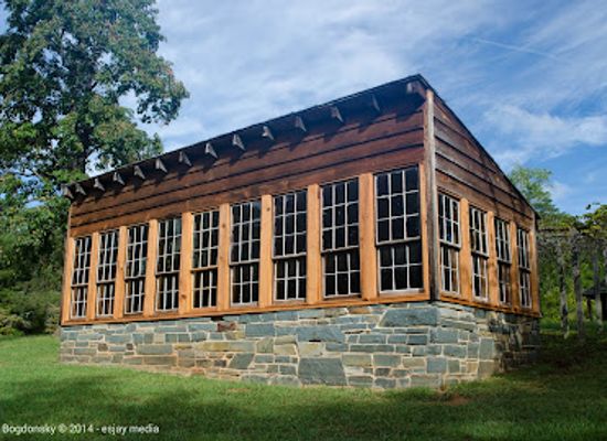 north-carolina/mountain-region/landmark/morrow-mountain-state-park