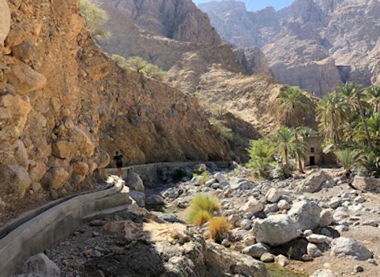 oman/wadi-shab/landmark/wadi-mangal-lake