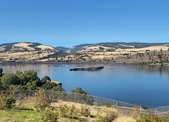oregon/wasco-county/landmark/memaloose-state-park
