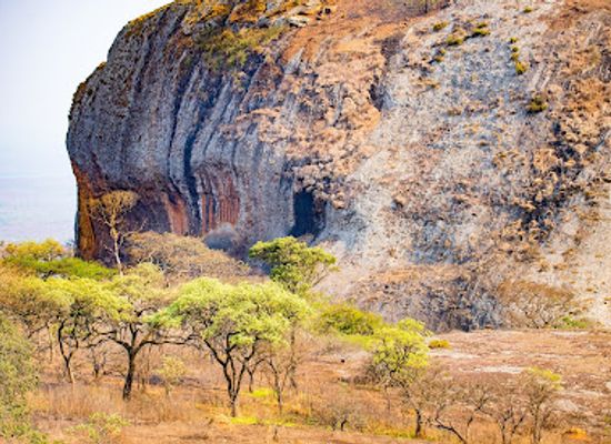 angola/malanje-plateau/landmark/pedras-de-pungo-andongo