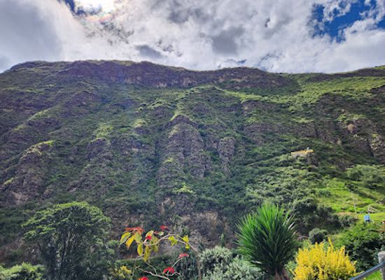 ecuador/carchi-region/landmark/la-gruta-de-la-paz