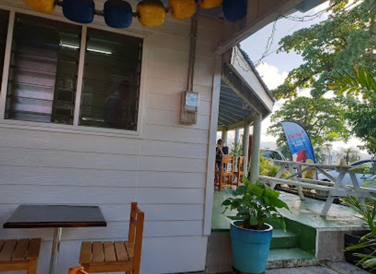 samoa/tuamasaga/landmark/kool-shack