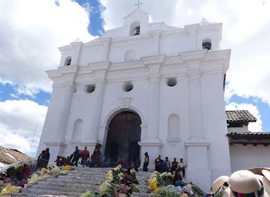 guatemala/chichicastenango-market/landmark/iglesia-de-santo-tomas