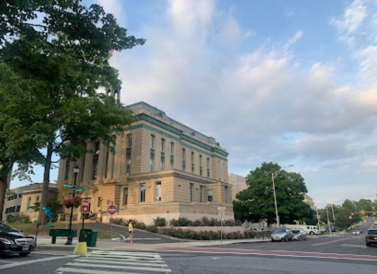 connecticut/greenwich/landmark/old-town-hall
