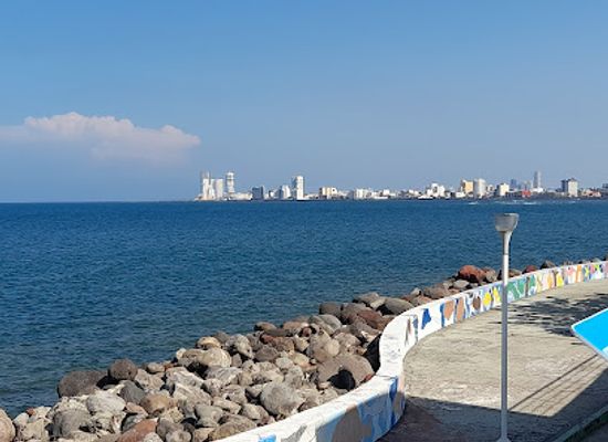 mexico/veracruz/zona-dorada/landmark/acuario-de-veracruz