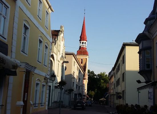 estonia/parnu-beach/landmark/kohvik-restoran-hea-maa-monus-soogikoht-parnus
