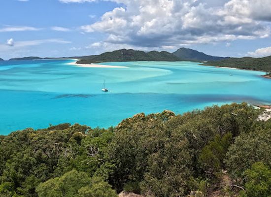 australia/the-whitsundays/landmark/south-whitehaven-lookout